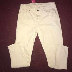 Brand new! White Michael Kors pants